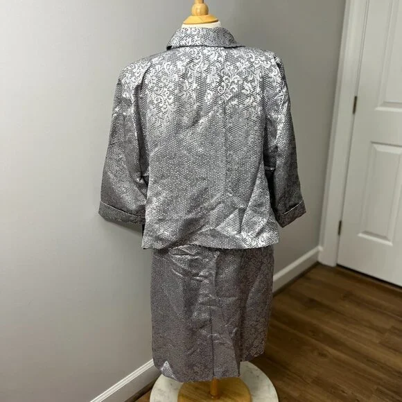 NEW Danillo 2-Piece Dress Suit Jacket Silver Brocade Size 20W - Picture 16 of 16